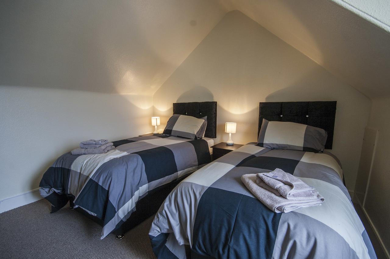 1 Varis Apartments Forres Esterno foto